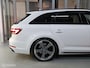 Audi A4 Avant 150 PK S-TRONIC s line LEER VELGEN CRUISE CLIMATRONIC STOELVERW. LED XENON
