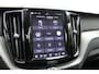 Volvo XC60 2.0 T6 Plug-in hybrid AWD Plus Bright | Trekhaak | Panoramadak |  | 360 graden camera | Elektrisch verstelbare en verwarmbare voorstoelen met geheugen| Premium audio by Harman Kardon  | Adaptive Cruise & Pilot Assist