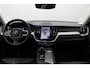 Volvo XC60 2.0 T6 Plug-in hybrid AWD Plus Bright | Trekhaak | Panoramadak |  | 360 graden camera | Elektrisch verstelbare en verwarmbare voorstoelen met geheugen| Premium audio by Harman Kardon  | Adaptive Cruise & Pilot Assist