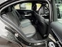 Mercedes-Benz E-klasse 300 e Luxury Line Luchtvering, Rijassistentiepakket, Trekhaak, 360 Camera, Burmester