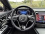 Mercedes-Benz E-klasse 300 e Luxury Line Luchtvering, Rijassistentiepakket, Trekhaak, 360 Camera, Burmester