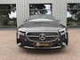 Mercedes-Benz E-klasse 300 e Luxury Line Luchtvering, Rijassistentiepakket, Trekhaak, 360 Camera, Burmester