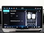 Volkswagen Passat Variant R-Line 1.5 eHybrid 272 PK | LED Matrix IQ | Panoramadak | Leder | Head-Up Display | DCC | Harman / Kardon | Side Assist | Elek. Kofferklep | Trekhaak | Elektrisch Verstelbare Stoelen | 360 Camera |