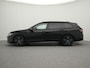 Volkswagen Passat Variant R-Line 1.5 eHybrid 272 PK | LED Matrix IQ | Panoramadak | Leder | Head-Up Display | DCC | Harman / Kardon | Side Assist | Elek. Kofferklep | Trekhaak | Elektrisch Verstelbare Stoelen | 360 Camera |