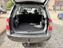 Kia Carens 2.0 CVVT X-tra 7p. Airco, Elektr. ramen en spiegels,L.M.Velgen,Stuurbekrachtiging