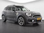 MINI Countryman 1.5 Cooper S E ALL4 Chili (PANO, JCW, LEDER, STOELVERWARMING, LED)
