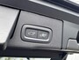 Volvo XC60 2.0 T6 Plug-in Hybrid AWD Ultra Dark | PHEV Long Range | Trekhaak | Luchtvering | 360 Graden Camera | Panoramadak | Head-up Display | Harman Kardon Audio | Keyless Entry | Elektrische Achterklep | Elektrisch Verstelbare Voorstoelen | Stoelverwarming voor en achter | Cruise Control Adaptief | BLIS | Google Navigatie | Apple Carplay | Android Auto
