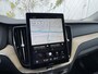 Volvo XC60 2.0 T6 Plug-in Hybrid AWD Ultra Dark | PHEV Long Range | Trekhaak | Luchtvering | 360 Graden Camera | Panoramadak | Head-up Display | Harman Kardon Audio | Keyless Entry | Elektrische Achterklep | Elektrisch Verstelbare Voorstoelen | Stoelverwarming voor en achter | Cruise Control Adaptief | BLIS | Google Navigatie | Apple Carplay | Android Auto