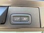 Volvo XC60 T6 Plug-in hybrid AWD Ultra Bright / 22" Velgen / Luchtvering / Mulberry Red / Blond geventileerd nappa leder /