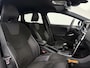 Volvo V40 2.0 T4 190pk Business Sport | Navi | Camera | Trekhaak | Stoelverw.