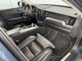 Volvo XC60 2.0 T8 Twin Engine AWD Inscription Luchtvering B&W Pano Trekhaak Pilot Assist