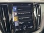 Volvo XC60 2.0 T8 Twin Engine AWD Inscription Luchtvering B&W Pano Trekhaak Pilot Assist