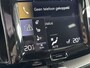 Volvo XC60 2.0 T8 Twin Engine AWD Inscription Luchtvering B&W Pano Trekhaak Pilot Assist