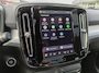 Volvo XC40 B4 211PK Plus Dark | 360 | H&K | Trekhaak | Schuif/kantel dak | Nubuck | 20" | Memory | Stoel/stuurverwarmd |