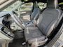 Volvo XC40 B4 211PK Plus Dark | 360 | H&K | Trekhaak | Schuif/kantel dak | Nubuck | 20" | Memory | Stoel/stuurverwarmd |