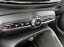 Volvo XC40 B4 211PK Plus Dark | 360 | H&K | Trekhaak | Schuif/kantel dak | Nubuck | 20" | Memory | Stoel/stuurverwarmd |