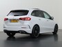 Mercedes-Benz B-klasse 220 Launch Edition Premium Plus | AMG | Panoramadak | Multispaaks lichtmetalen velgen | Memory |