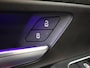 Mercedes-Benz B-klasse 220 Launch Edition Premium Plus | AMG | Panoramadak | Multispaaks lichtmetalen velgen | Memory |