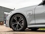 BMW 3-Serie 330e Touring M Sport Pano HUD Keyless Laser