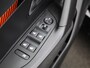 Peugeot e-2008 EV Active Pack 50 kWh | Parkeersensoren | Climate control | Apple Carplay/Android Auto