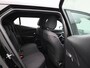 Peugeot e-2008 EV Active Pack 50 kWh | Parkeersensoren | Climate control | Apple Carplay/Android Auto