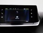 Peugeot e-2008 EV Active Pack 50 kWh | Parkeersensoren | Climate control | Apple Carplay/Android Auto