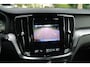 Volvo V60 2.0 T5 Momentum | CARPLAY | CLIMA | CRUISE | CAMERA | TREKHAAK | LEDER | ZEER MOOIE DEALER ONDERHOUDEN AUTO |