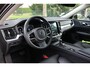 Volvo V60 2.0 T5 Momentum | CARPLAY | CLIMA | CRUISE | CAMERA | TREKHAAK | LEDER | ZEER MOOIE DEALER ONDERHOUDEN AUTO |