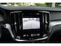 Volvo V60 2.0 T5 Momentum | CARPLAY | CLIMA | CRUISE | CAMERA | TREKHAAK | LEDER | ZEER MOOIE DEALER ONDERHOUDEN AUTO |