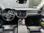 Volvo V60 2.0 T6 Twin Engine AWD Inscription | Plug-in Hybrid (PHEV) | Trekhaak | Head-up Display | 360 Graden Camera | Parkeersensoren | Lederen Bekleding | Stoelverwarming | Keyless Entry | Elektrische Achterklep | Cruise Control Adaptief | BLIS | Navigatie | Apple Carplay | Android Auto