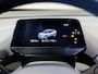 Volkswagen ID.4 Pro Limited Edition 77 kWh / 286pk / Achteruitrij camera / Dodehoek assistent / Stoelverwarming /