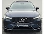 Volvo XC60 2.0 T6 Phev AWD Plus Dark 19” Wielen - Panoramadak - Lighting – Harman Kardon Audio - 360 Cam - Alarm - Climate - Privacy Glass – 2250 KG Trekgewicht - RA000 Interieur Zwart Leder – Power seats met memory - Full led koplampen