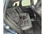 Volvo XC60 2.0 T6 Phev AWD Plus Dark 19” Wielen - Panoramadak - Lighting – Harman Kardon Audio - 360 Cam - Alarm - Climate - Privacy Glass – 2250 KG Trekgewicht - RA000 Interieur Zwart Leder – Power seats met memory - Full led koplampen