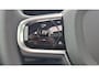 Volvo XC60 2.0 T6 Phev AWD Plus Dark 19” Wielen - Panoramadak - Lighting – Harman Kardon Audio - 360 Cam - Alarm - Climate - Privacy Glass – 2250 KG Trekgewicht - RA000 Interieur Zwart Leder – Power seats met memory - Full led koplampen