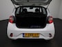 Hyundai i10 1.0 Comfort | Apple Carplay & Android Auto | DAB-Radio | Automatische Verlichting | Airconditioning | Cruise Control | Lane Assist | Multifunctioneel Stuurwiel | Lederen Stuurwiel & Versnellingspook
