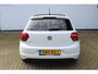 Volkswagen Polo 1.0 TSI Highline Business | Incl. 12 maanden Garantie | Stoelverwarming | Achteruitrijcamera | Adaptive cruise controle | Parkeersensoren V+A | Apple CarPlay/Android Auto | Navigatie via CarPlay | 15 Inch LMV | Climate controle | Keyless Entry/start | LED Koplampen | Elektrische ramen V/A |