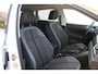 Volkswagen Polo 1.0 TSI Highline Business | Incl. 12 maanden Garantie | Stoelverwarming | Achteruitrijcamera | Adaptive cruise controle | Parkeersensoren V+A | Apple CarPlay/Android Auto | Navigatie via CarPlay | 15 Inch LMV | Climate controle | Keyless Entry/start | LED Koplampen | Elektrische ramen V/A |