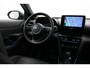 Toyota Yaris Cross 1.5 Hybrid Launch Edition | Panoramadak | Trekhaak | Matrix LED | Leder | Head-up display | Dodehoek detectie | JBL | Stoel-/stuurverwarming | Apple Carplay / Android Auto | Parkeersensoren voor/achter | 18 inch
