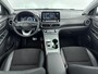 Hyundai Kona Electric EV Fashion 64 kWh | SOH 96.1% | Trekhaak fietsendrager | Achteruitrij camera | Dodehoek detectie | Stoelverwarming |