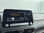 Hyundai Kona Electric EV Fashion 64 kWh | SOH 96.1% | Trekhaak fietsendrager | Achteruitrij camera | Dodehoek detectie | Stoelverwarming |