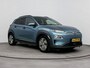 Hyundai Kona Electric EV Fashion 64 kWh | SOH 96.1% | Trekhaak fietsendrager | Achteruitrij camera | Dodehoek detectie | Stoelverwarming |