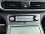 Hyundai Kona Electric EV Fashion 64 kWh | SOH 96.1% | Trekhaak fietsendrager | Achteruitrij camera | Dodehoek detectie | Stoelverwarming |