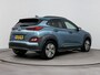 Hyundai Kona Electric EV Fashion 64 kWh | SOH 96.1% | Trekhaak fietsendrager | Achteruitrij camera | Dodehoek detectie | Stoelverwarming |
