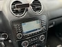 Mercedes-Benz ML-klasse AMG 63 | Automaat | Luchtvering | Schuif/kantel dak | Harman&Kardon | Stoelverwarming |Recent onderhouden