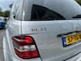 Mercedes-Benz ML-klasse AMG 63 | Automaat | Luchtvering | Schuif/kantel dak | Harman&Kardon | Stoelverwarming |Recent onderhouden