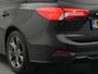Ford Focus Wagon 1.0 EcoBoost 125 PK ST Line X Business | Navigatie | Stoel & Stuurverwarming | Verwarmde Voorruit | Achteruitrijcamera | Afneembare trekhaak |