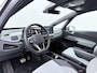 Volkswagen ID.3 Pro 58 kWh | Navigatie | IQ-Light | 19" | Stoelverwarming |