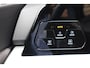 Volkswagen Golf 1.5 eHybrid 204pk Life Edition | SoH 100% | Zwenkbare Trekhaak | 18 inch LMV | Dodehoeksensoren |