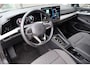 Volkswagen Golf 1.5 eHybrid 204pk Life Edition | SoH 100% | Zwenkbare Trekhaak | 18 inch LMV | Dodehoeksensoren |
