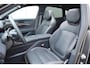 Lynk & Co 08 350PK Automaat More / Stoelventilatie / Massage / Adaptieve cruise control / Panoramadak / Stoelverwarming / Harman Kardon audio / Apple carplay / Parkeersensoren met 360 camera / Elektrische stoelen / BLIS